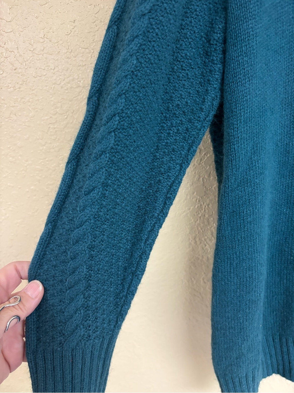 Lane Bryant Teal V-Neck Cable Knit Sweater - Picture 3 of 6